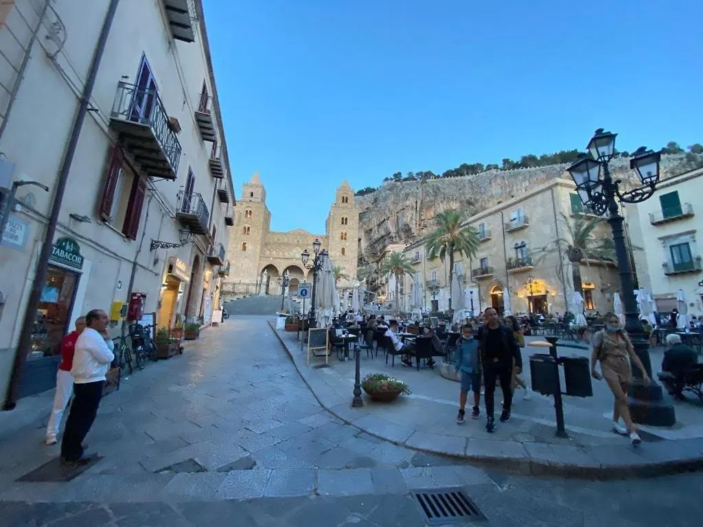 شقة Casa Matilde Historic Center تْشيفالو إيطاليا